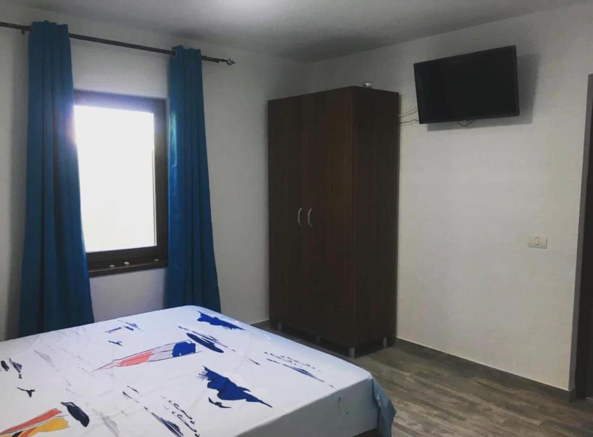 Albdevara Mar Srl Vama Veche Luaran gambar