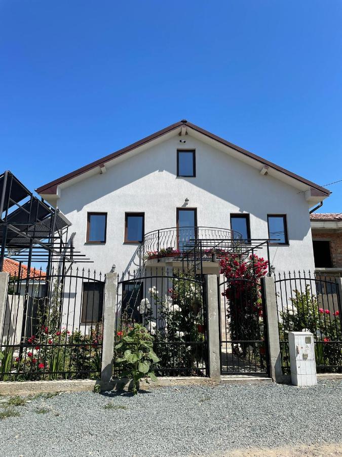 Albdevara Mar Srl Vama Veche Luaran gambar