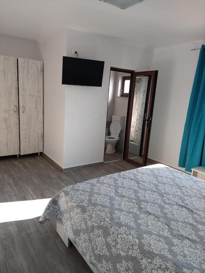 Albdevara Mar Srl Vama Veche Luaran gambar