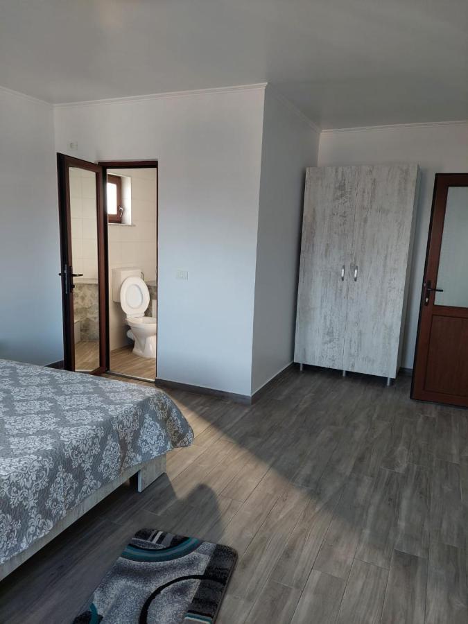 Albdevara Mar Srl Vama Veche Luaran gambar